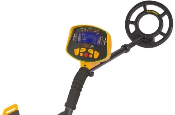 ТОП-3 лучших детектора проводки для профессиональных электриков