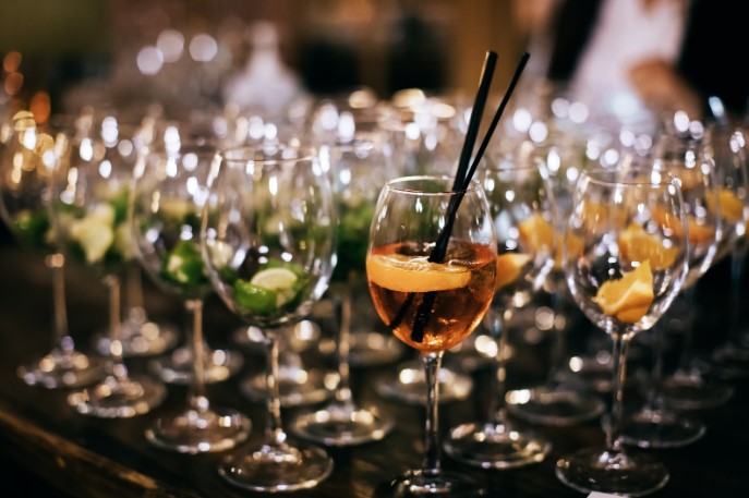 ассортимент алкоголя на банкете